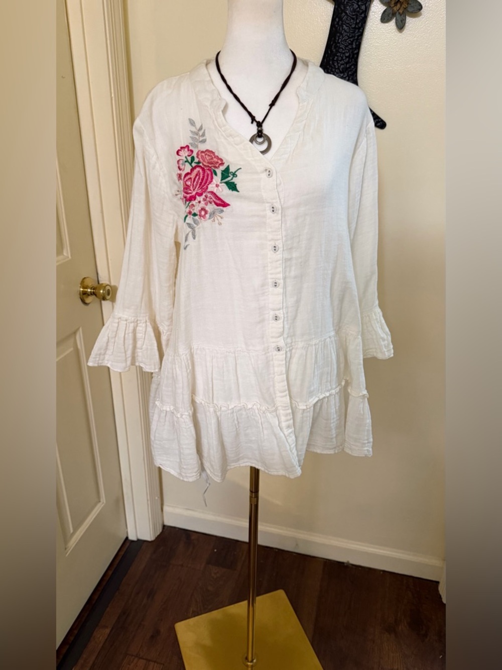 White bohemian Embroidered Ruffle Button-Front Tunic Top 100% cotton